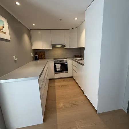 Modern Mohlenpris With Seaview *